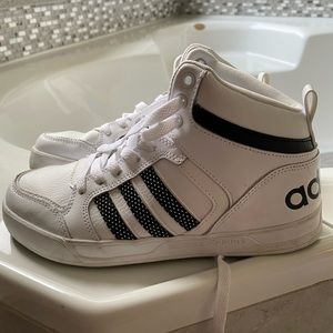 Adidas high tops. Grade school size 6. Womens 7